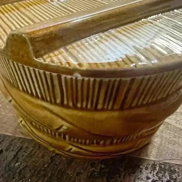 Vintage Ceramic Basket with Lid Sugar Bowl Trinket Box Brown Glossy Finish - Picture 2 of 6